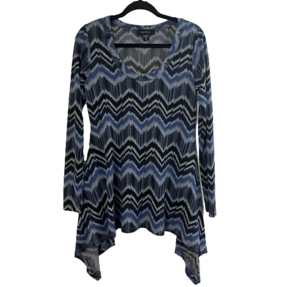 Karen Kane Tunic Top Black Blue Asymmetrical Shark Bite Hemline Striped Medium